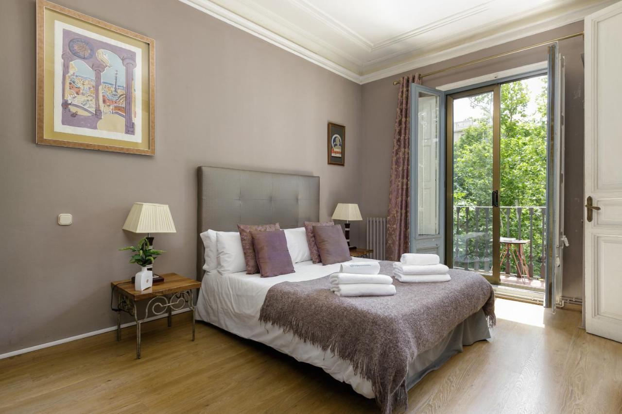 Enjoy Apartments Gran Via Barcelona Exterior photo