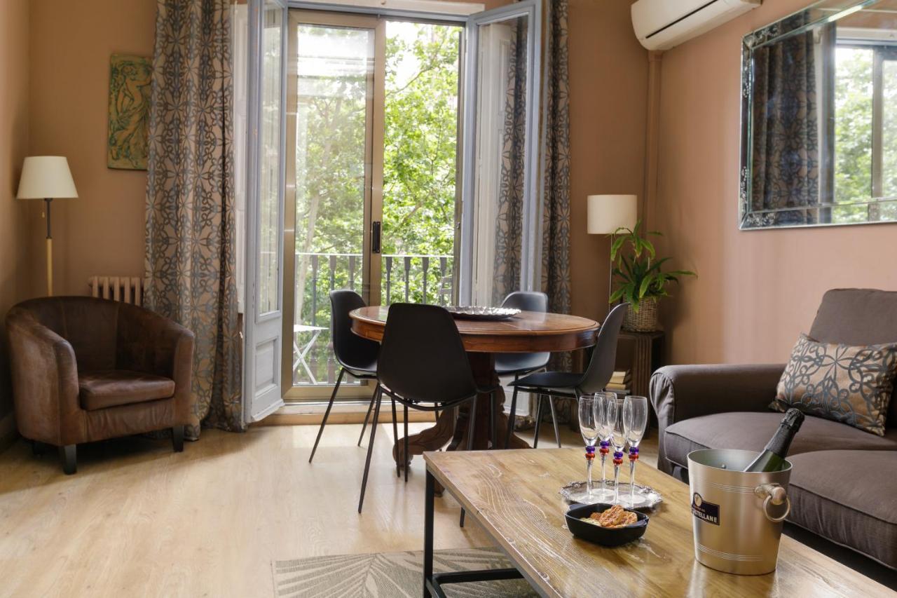 Enjoy Apartments Gran Via Barcelona Exterior photo